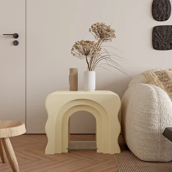  Малка странична масичка в кремовом стил в бесшумном стил Малък модерен минималистичен креативен и малко луксозен диван-шкаф за малък апартамент
